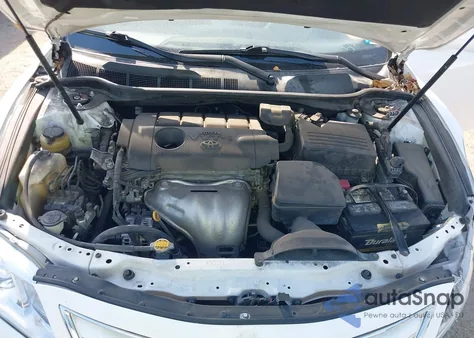 2011 Toyota Camry Se/Le/Xle z USA, uszkodzony, nr VIN 4T4BF3EK3BR095167